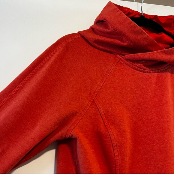 Lululemon | Pullover Hoodie - Picture 2 of 13